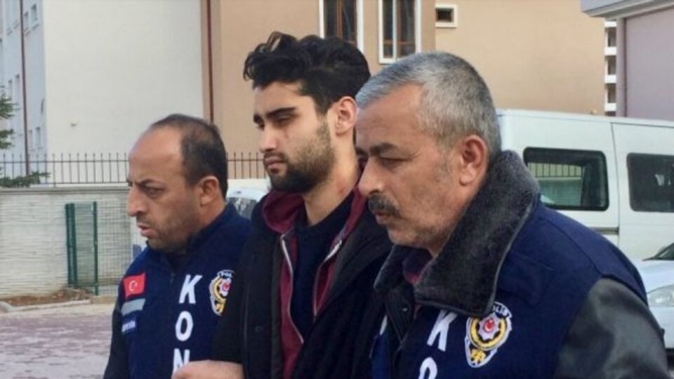 Kadir Şeker kimdir?