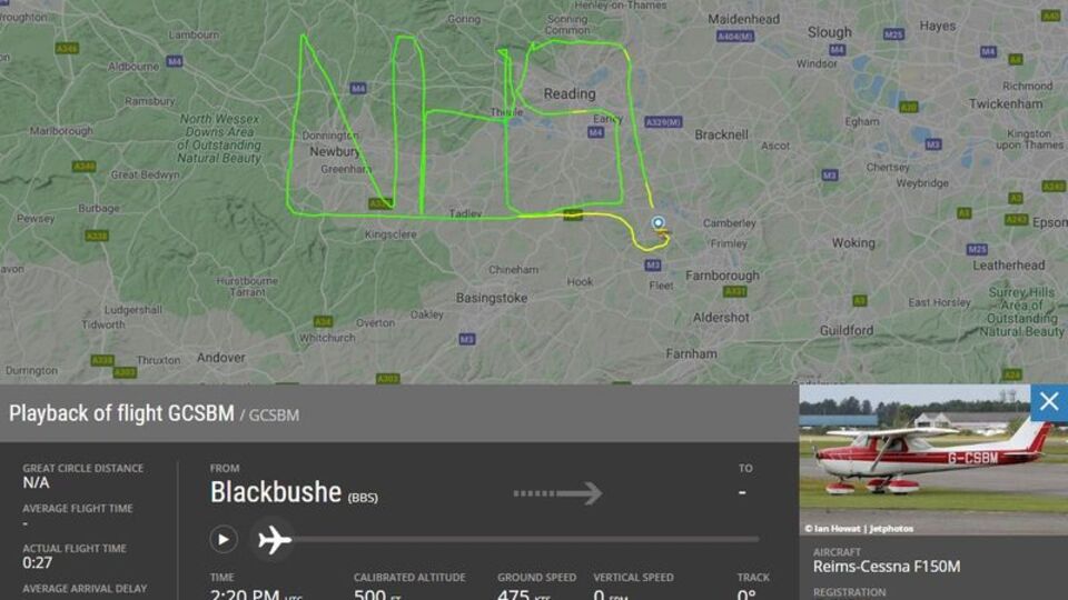 'Ay-Yıldız'ı örnek alan İngiliz pilota soruşturma!
