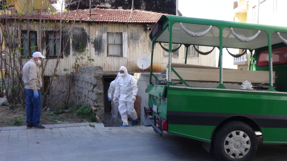 Silivri'de yaşlı adam evinde ölü bulundu