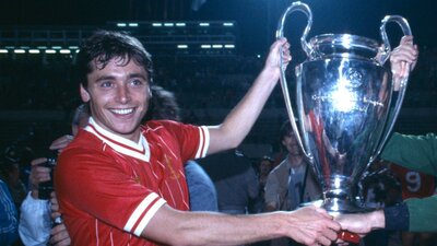 Eski Liverpoollu Robinson hayata veda etti