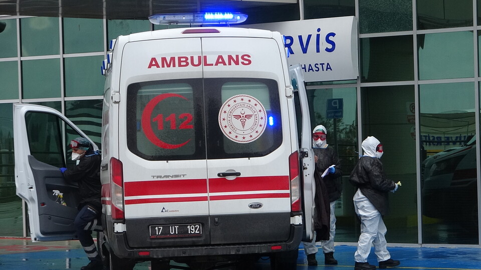 Hastalar da değişti! Acı çekiyor ama Acil Servis'e gitmiyorlar