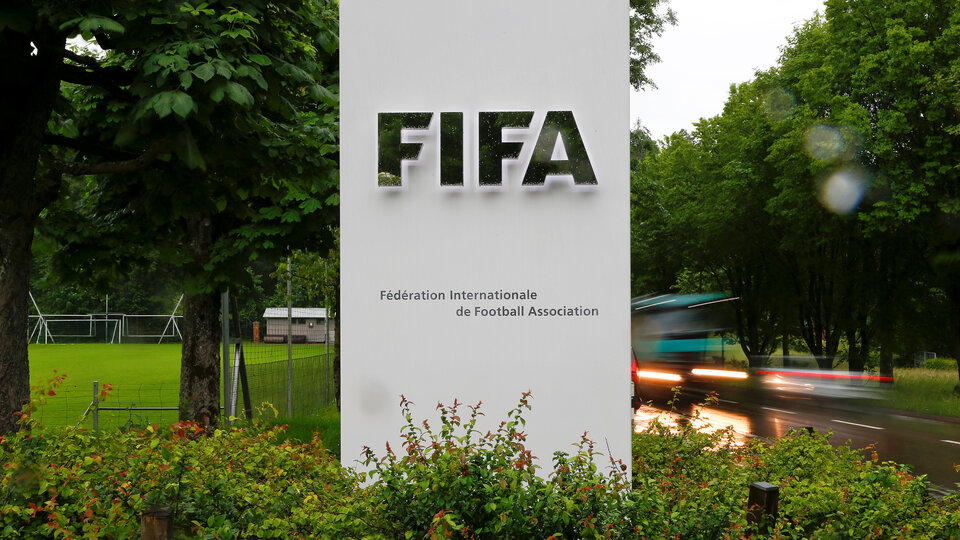 FIFA'dan flaş uyarı: Eylüle kadar...