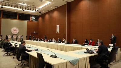 Bakan Koca: Koronavirüs Türkiye'de pik döneminde