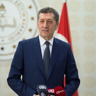Bakan Selçuk'tan okullarla ilgili önemli açıklama