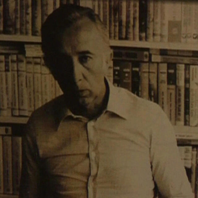 Yazılarıyla eşi görevden alındı