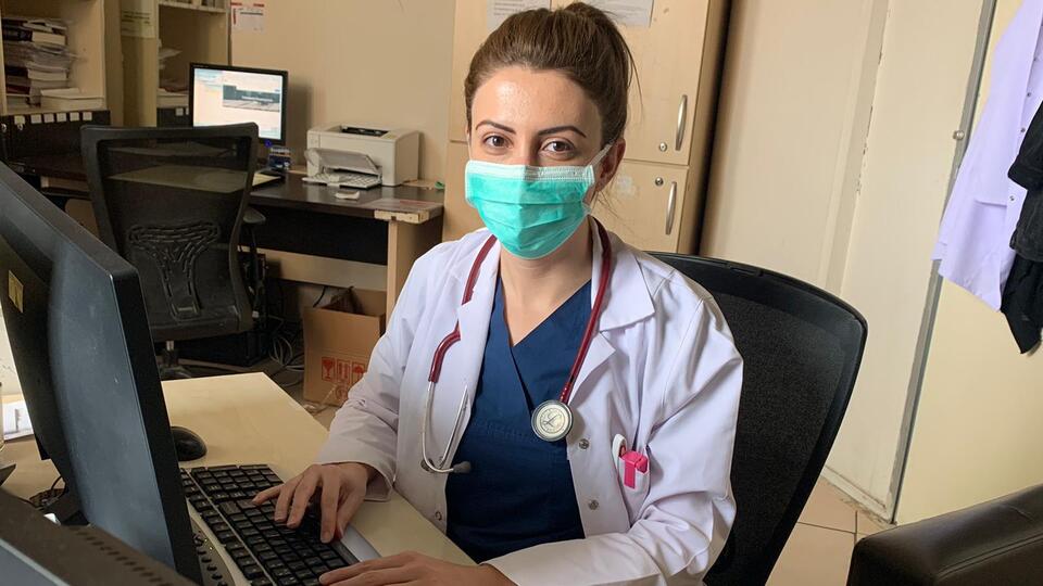 "Üzülmesinler diye pozitifi aileme söylemedim!"