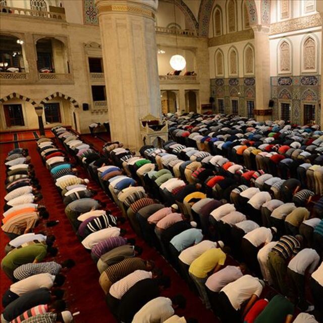 Evde teravih namazı nasıl kılınır?