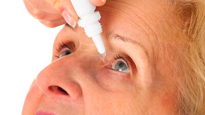 Göz damlası orucu bozar mı?