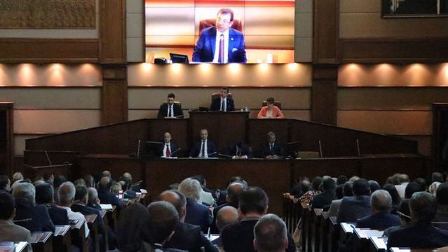 İBB Meclisi "olağanüstü" toplanacak