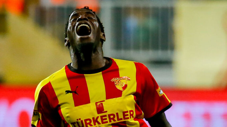 Borges ve Poko yolcu!