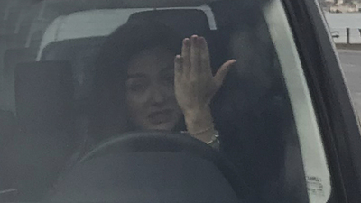 Ne yapacağını şaşırdı