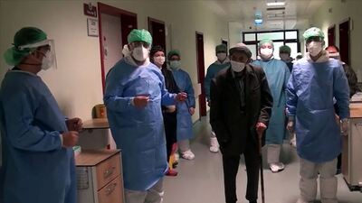 101 yaşında koronavirüsü yendi