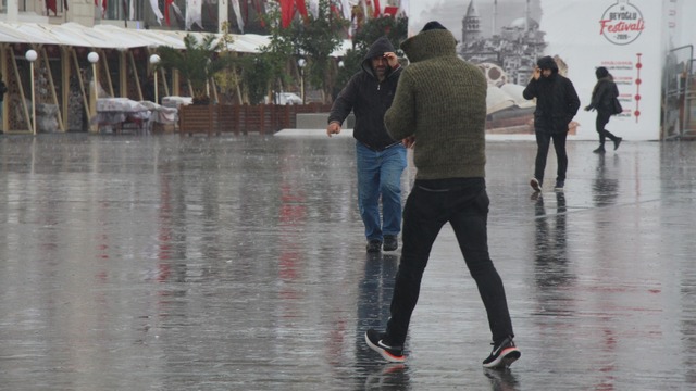 AKOM'dan şiddetli yağış uyarısı!