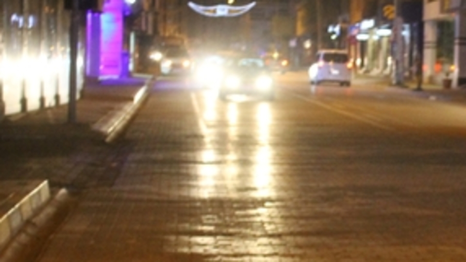 Üç günlük sokağa çıkma kısıtlaması başladı