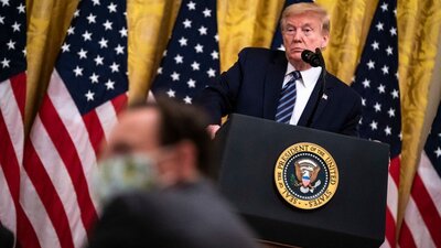 Koronavirüs: ABD Başkanı Trump salgının kökeni konusunda kendi istihbarat örgütlerine ters mi düşüyor?