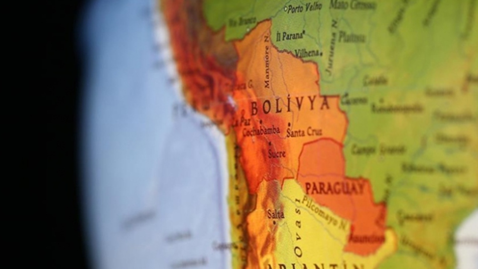 Bolivya'da askeri uçak kazası!