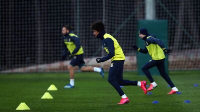 Fenerbahçe, yarın saha antrenmanlarına başlayacak