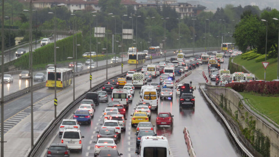 Eski günlerini aratmadı!