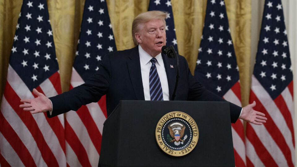 Trump, Kovid-19 can kaybı tahminini güncelledi