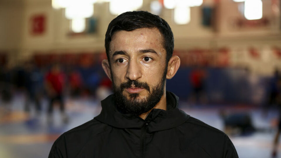 Kılıçsallayan'ın gözü madalyada