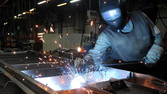 İSO Türkiye İmalat PMI nisanda 33,4'e geriledi