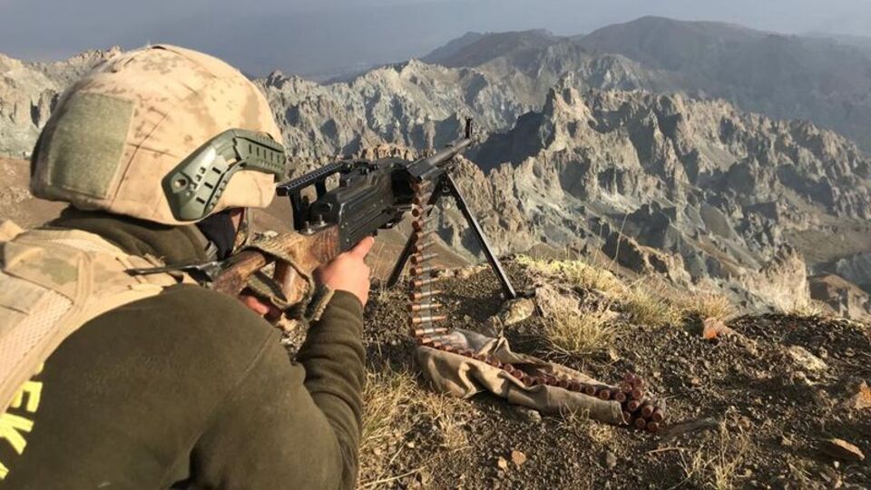 Ağrı'da 3 terörist etkisiz hale getirildi