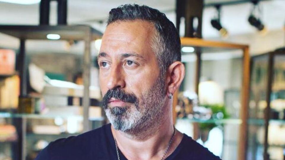 Cem'den evlilik yalanlaması