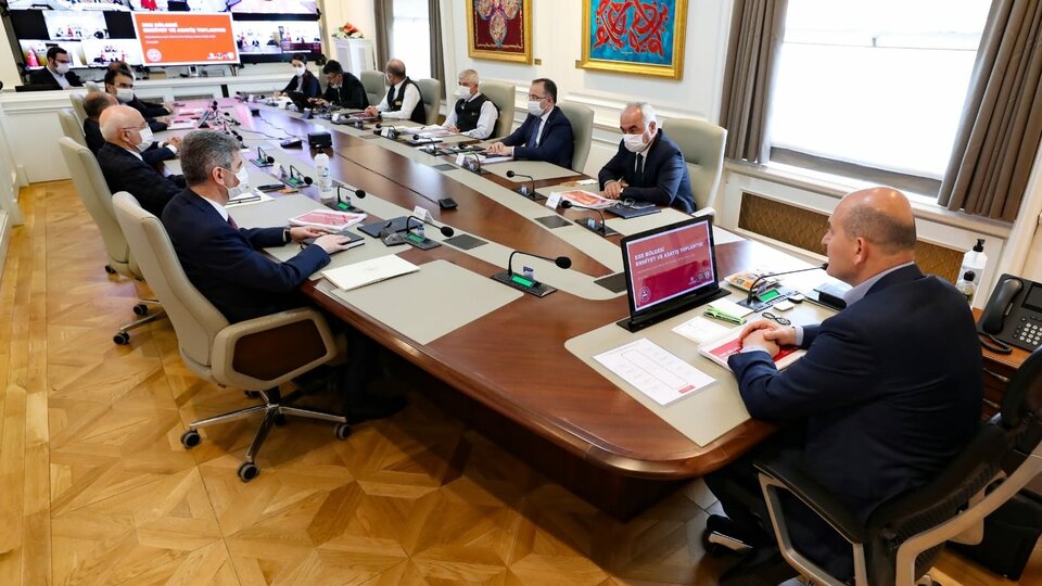 Soylu, 8 ilin valisiyle görüştü