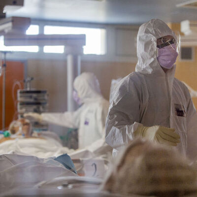 Türk Yoğun Bakım Derneği Başkanı: Düşünülenin aksine en riskli dönemdeyiz!