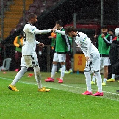 Futbolda tarihi kararlar!