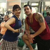 Deli dolu ve âşık