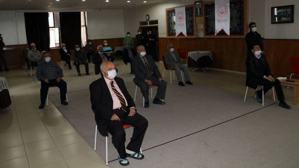 Bakanlık açıkladı! O günlerde huzurevlerine ziyaretçi kabul edilmeyecek