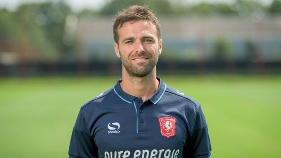 Twente'de ayrılık!