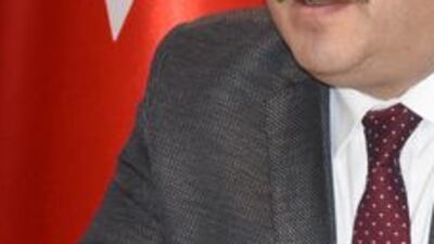 Anadolu Üniversitesi Rektörü istifasını sundu!