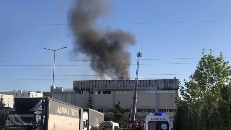 Gebze'de fabrika yangını