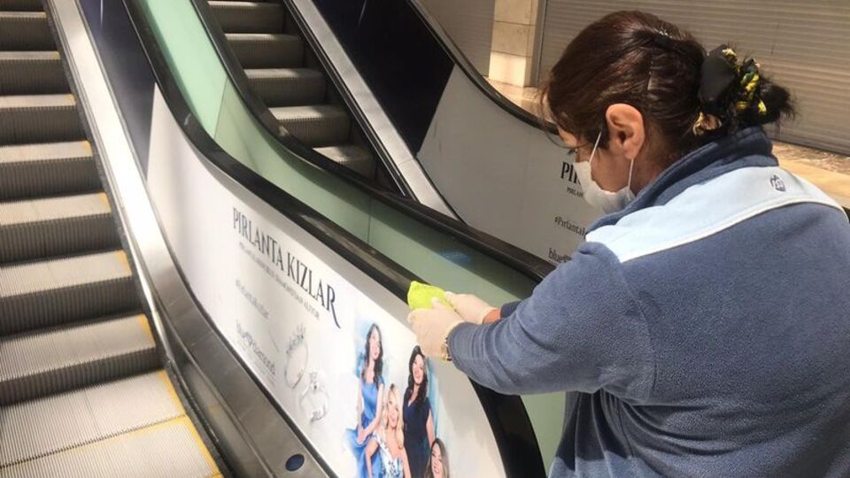 AVM'ler sosyal mesafe ile çalışacak