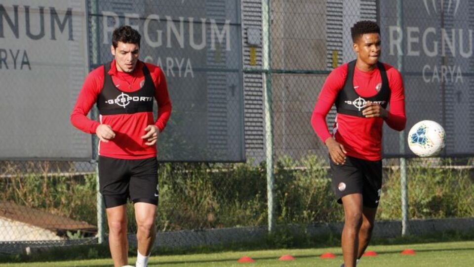 Antalyaspor çalışmalarına start verdi
