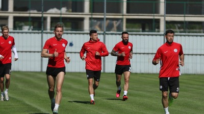 Rizespor hazırlıklarını sürdürüyor