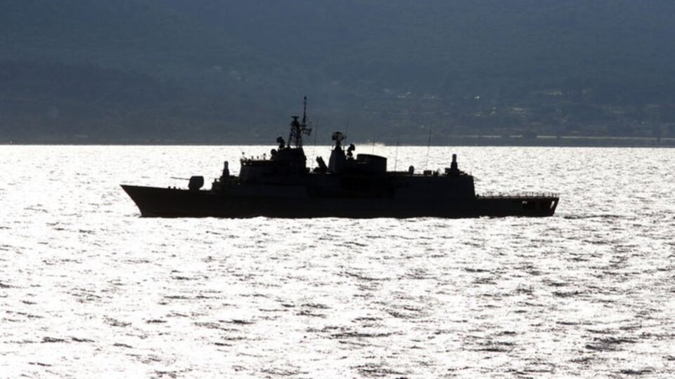 Yunanistan, askeri tatbikatları erteledi