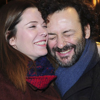 "Evi süpürme işini o yapıyor"