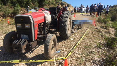 O kentte art arda iki traktör kazası: 1'i çocuk 2 ölü!