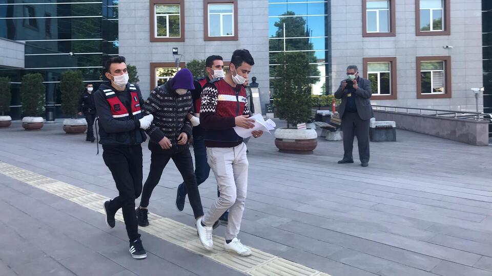 Bağ evinde korkunç cinayet!