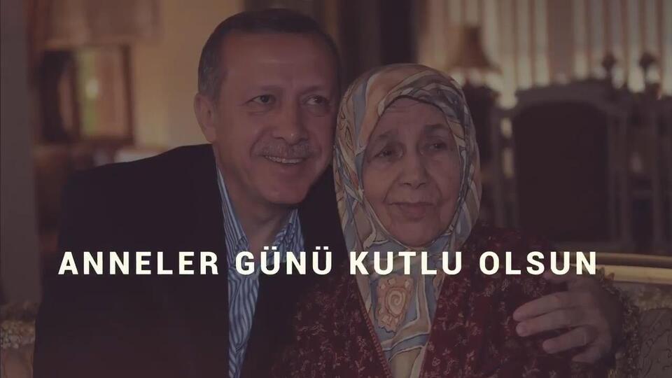 Cumhurbaşkanı Erdoğan'dan 'Anneler Günü' paylaşımı