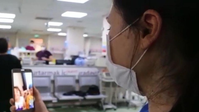Korona günlerinde çalışan annelerin hakları