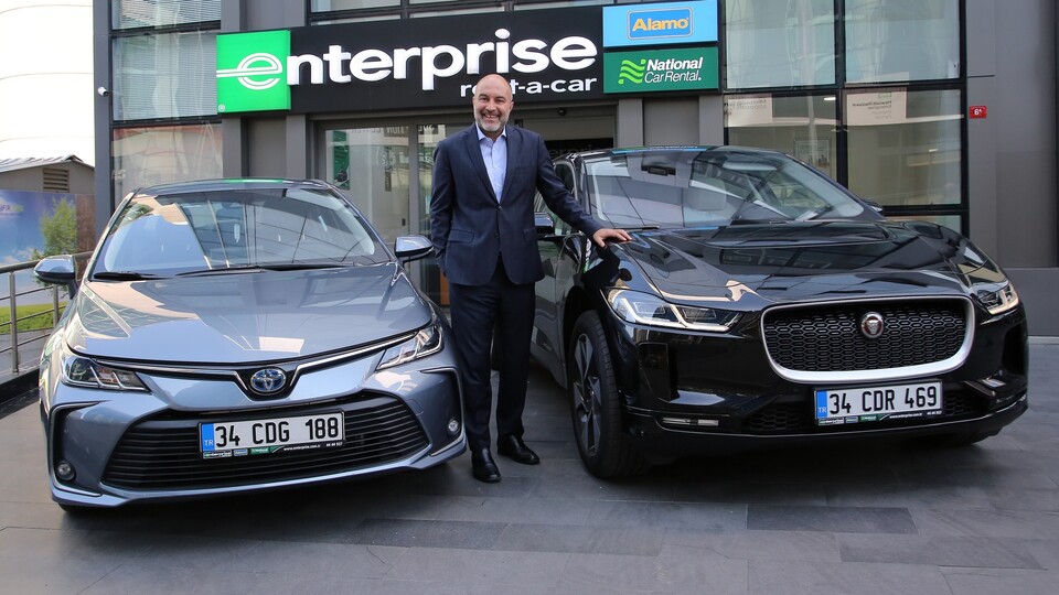 Sağlık çalışanına indirimli kiralık araç