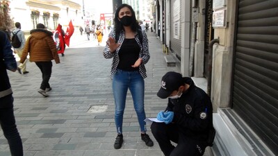 Kuralları hiçe sayan turistlerden akılalmaz saldırı!