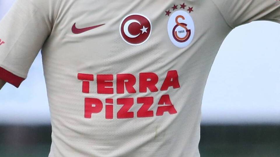 Terra Pizza sponsorluktan çekiliyor