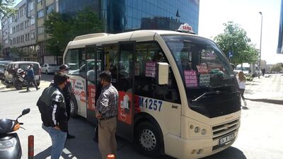 Minibüslerde mesafe hak getire!