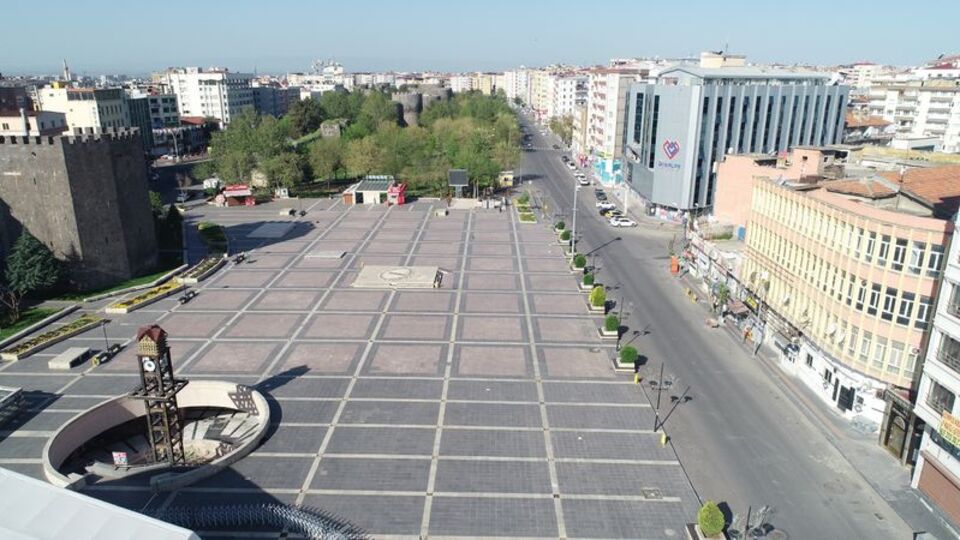 Diyarbakır'da sokağa çıkma yasağı var mı?