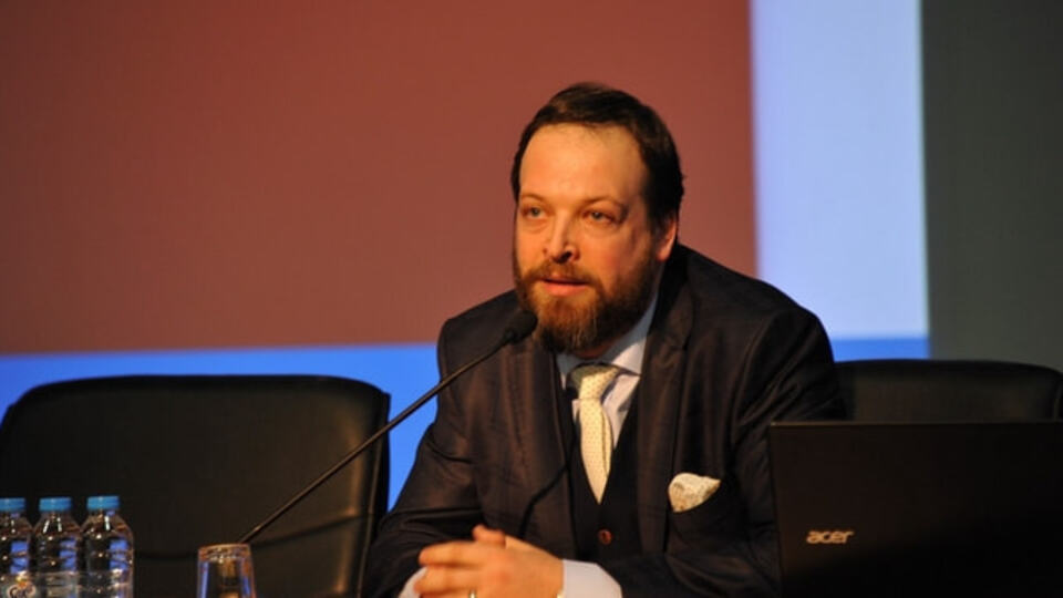 Fatih Tezcan kimdir?